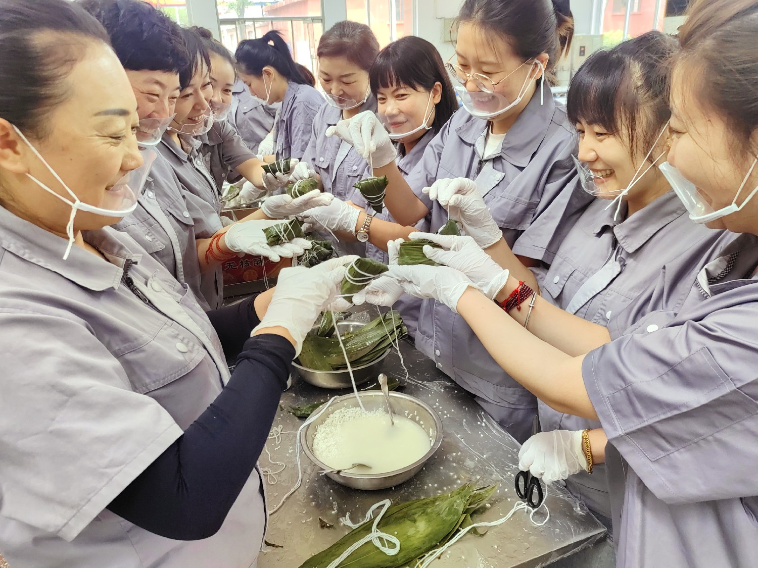 粽香送溫情，共筑安全夢